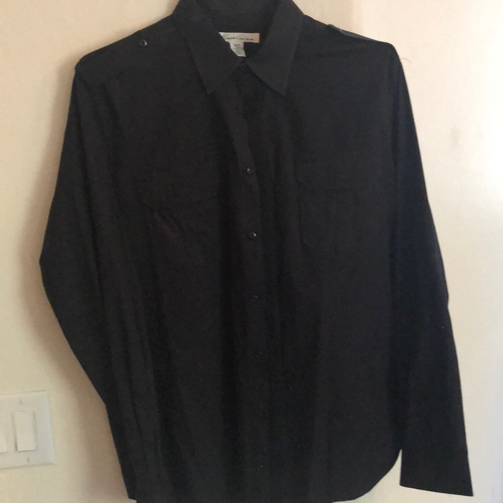 Kenneth Cole Buttoned down shirt